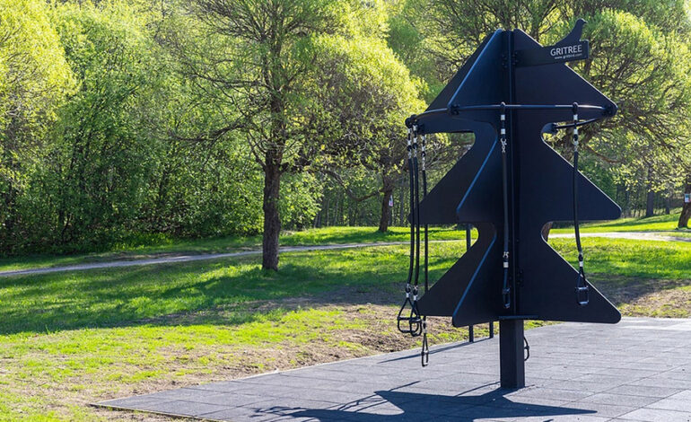 Elevating Fitness Outdoors: Gritree by Gritbird